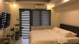 2 Bedroom Condo for sale in San Lorenzo, Metro Manila