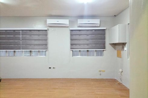 1 Bedroom House for sale in Kamuning, Metro Manila near MRT-3 Kamuning