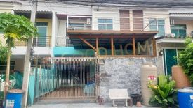 3 Bedroom Townhouse for sale in Thaisombul3, Khlong Sam, Pathum Thani