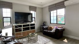 6 Bedroom House for sale in Almanza Dos, Metro Manila