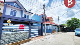 4 Bedroom Townhouse for sale in Bang Khaem, Nakhon Pathom