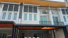 4 Bedroom Townhouse for sale in Golden Town 2 Ladprao - Kaset Nawamin, Khlong Kum, Bangkok