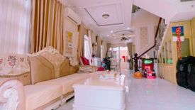 Cần bán villa 4 phòng ngủ tại Cát Lái, Quận 2, Hồ Chí Minh