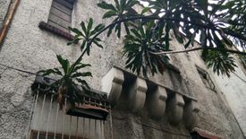 Commercial for sale in Malate, Metro Manila near LRT-1 Vito Cruz