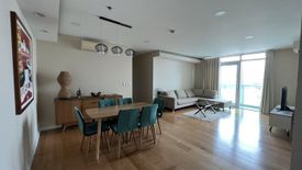 2 Bedroom Condo for rent in Park Terraces, San Lorenzo, Metro Manila near MRT-3 Ayala