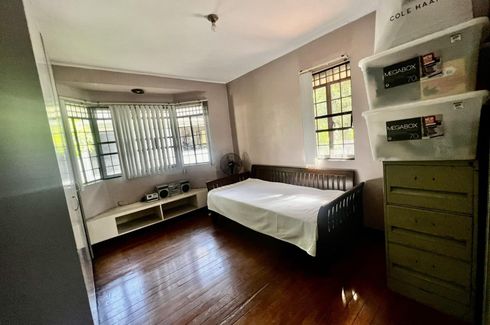 6 Bedroom House for sale in Industrial Valley, Metro Manila
