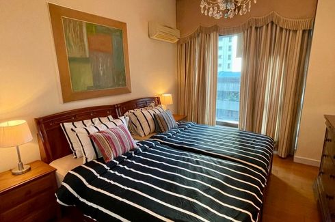 2 Bedroom Condo for sale in THE SHANG GRAND TOWER, San Lorenzo, Metro Manila near MRT-3 Ayala