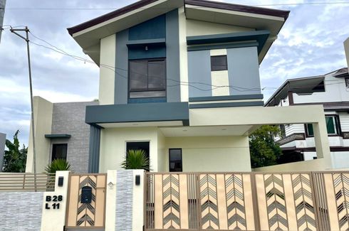 4 Bedroom House for sale in The Grand Parkplace Village, Anabu I-B, Cavite