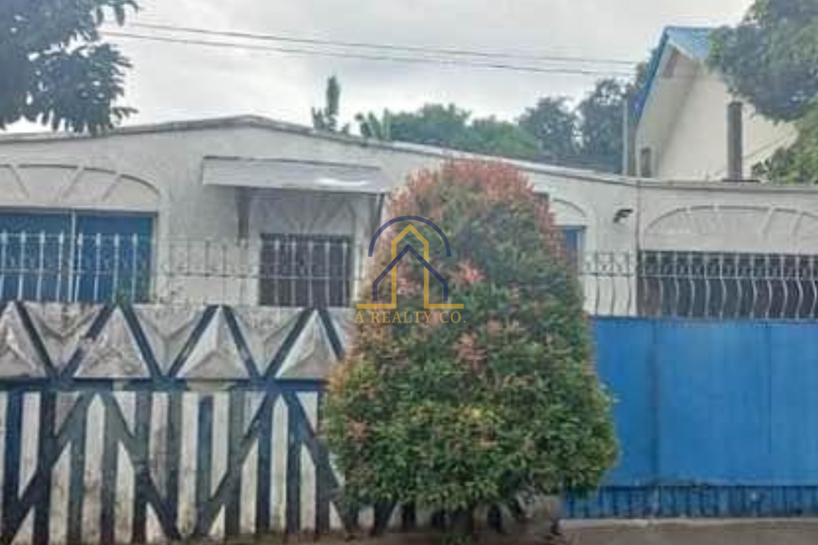 House and Lot For Sale near FEU School and Hospital in West Fairview