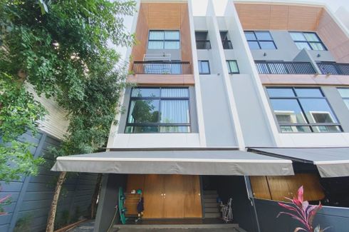 3 Bedroom Townhouse for Sale or Rent in Arden Pattanakarn, Suan Luang, Bangkok near BTS On Nut