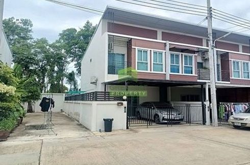 3 Bedroom Townhouse for sale in Khlong Khwang, Nonthaburi