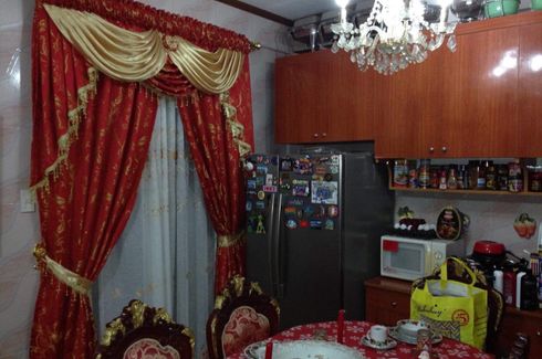 5 Bedroom Apartment for sale in Talon Singko, Metro Manila