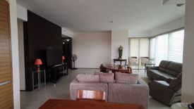 2 Bedroom Condo for sale in Greenhills, Metro Manila near MRT-3 Santolan