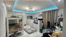 9 Bedroom House for sale in Santa Lucia, Metro Manila