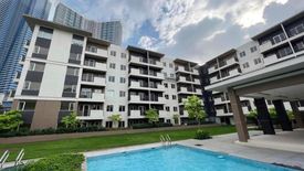 2 Bedroom Condo for sale in Urdaneta, Metro Manila near MRT-3 Ayala