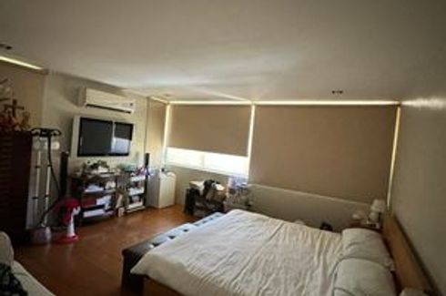 5 Bedroom House for rent in Magallanes, Metro Manila near MRT-3 Magallanes