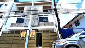 4 Bedroom Townhouse for sale in Sacred Heart, Metro Manila near MRT-3 Kamuning