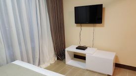 1 Bedroom Condo for sale in Two Central, Bel-Air, Metro Manila