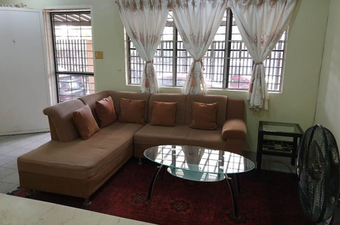 3 Bedroom House for rent in Merville, Metro Manila