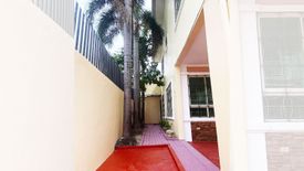 3 Bedroom House for sale in Pulang Lupa Uno, Metro Manila