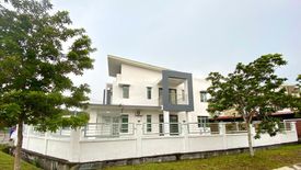 4 Bedroom House for sale in Batu Caves, Selangor