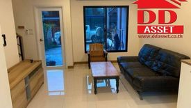 3 Bedroom Townhouse for sale in Bang Len, Nonthaburi