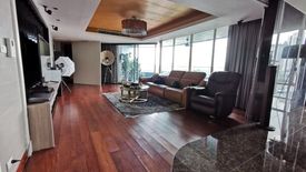 3 Bedroom Condo for sale in Watermark Chaophraya River, Bang Lamphu Lang, Bangkok