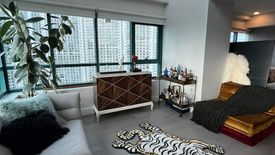 3 Bedroom Condo for rent in Rockwell, Metro Manila near MRT-3 Guadalupe