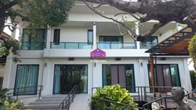 9 Bedroom House for sale in Bang Krathuek, Nakhon Pathom