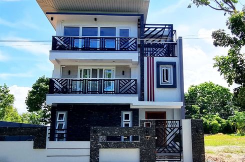6 Bedroom House for sale in Bulacao, Cebu