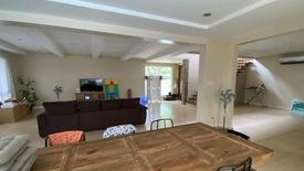 4 Bedroom House for rent in Bel-Air, Metro Manila