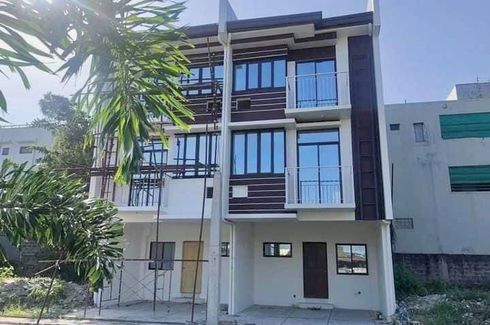 5 Bedroom Townhouse for sale in Maysan, Metro Manila