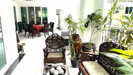 6 Bedroom House for sale in New Alabang Village, Metro Manila