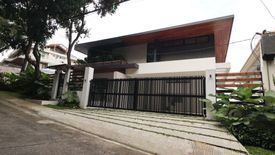 5 Bedroom House for sale in Loyola Heights, Metro Manila near LRT-2 Katipunan