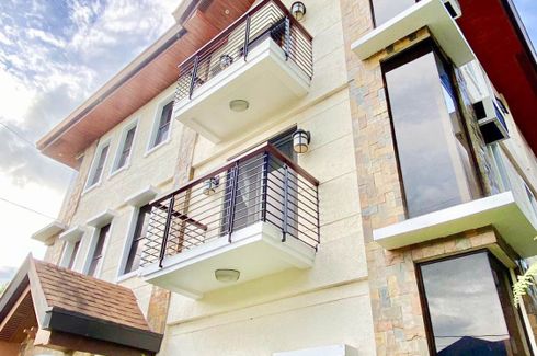 9 Bedroom House for sale in Mahogany Place 3, Bagong Tanyag, Metro Manila