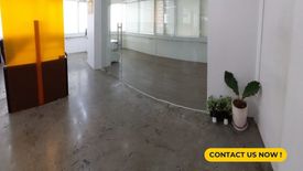 Office for rent in San Antonio, Metro Manila near MRT-3 Shaw Boulevard