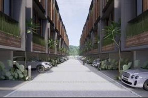 Rumah dijual dengan 4 kamar tidur di Kuningan Barat, Jakarta