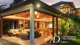 Villa dijual dengan 4 kamar tidur di Badung, Bali