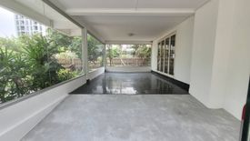 3 Bedroom House for rent in Khlong Tan Nuea, Bangkok