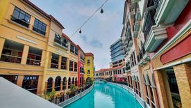 Condo for sale in The Venice Luxury Residences, McKinley Hill, Metro Manila