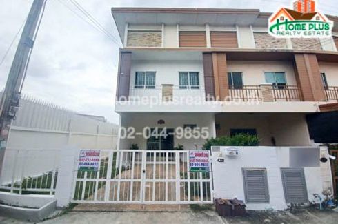 4 Bedroom Townhouse for sale in The First Home Wongwaen-Lamlukka Khlong 3, Khu Khot, Pathum Thani near BTS Khlong Sam