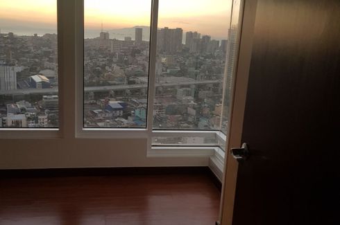 2 Bedroom Apartment for Sale or Rent in Dasmariñas North, Metro Manila near MRT-3 Magallanes