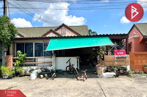 2 Bedroom House for sale in Surasak, Chonburi