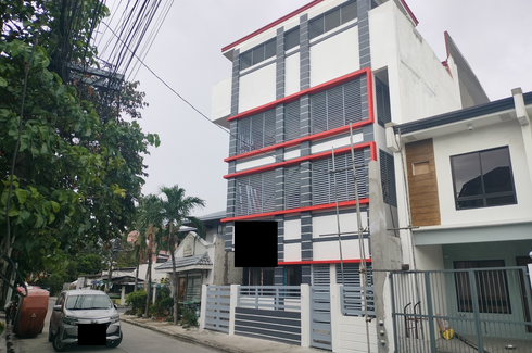 11 Bedroom House for sale in Talon Dos, Metro Manila