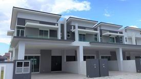 4 Bedroom House for sale in Batu Caves, Selangor