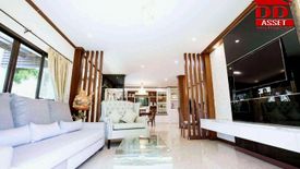 4 Bedroom House for sale in Lat Krabang, Bangkok