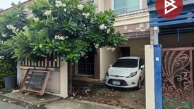 3 Bedroom Townhouse for sale in Suan Luang, Samut Sakhon