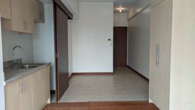 1 Bedroom Condo for sale in Paseo De Roces, Pio Del Pilar, Metro Manila
