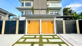 4 Bedroom House for sale in Western Bicutan, Metro Manila