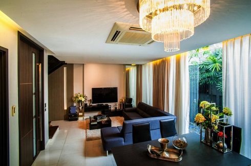4 Bedroom House for rent in Residence Sukhumvit 65, Phra Khanong Nuea, Bangkok near BTS Ekkamai
